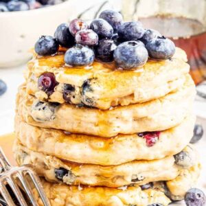 Fluffy Vegan Blueberry Pancakes – Happy Food, Healthy Life