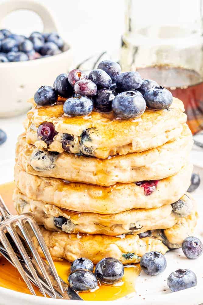 Fluffy Vegan Blueberry Pancakes – Happy Food, Healthy Life