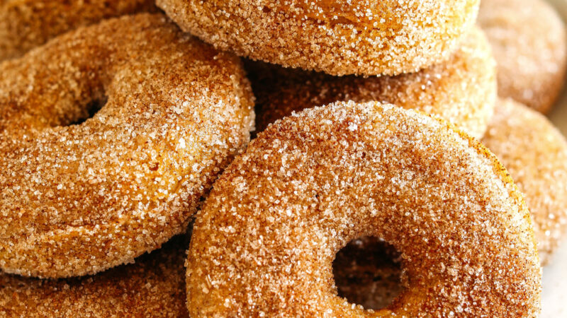 Baked Apple Cider Donuts – Eat Yourself Skinny