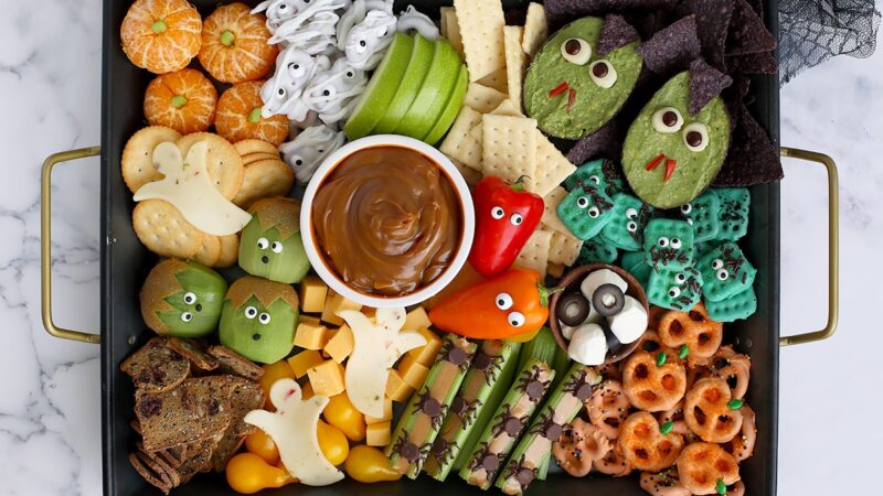 Fun and Healthy Halloween Snack Tray