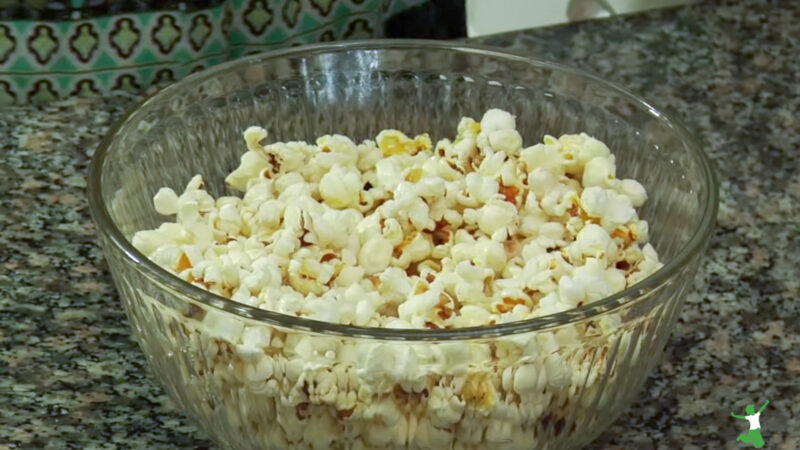 Healthy Stovetop Popcorn | Healthy Home Economist