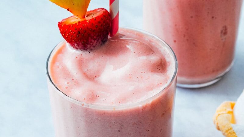 Strawberry Pineapple Smoothie – A Couple Cooks
