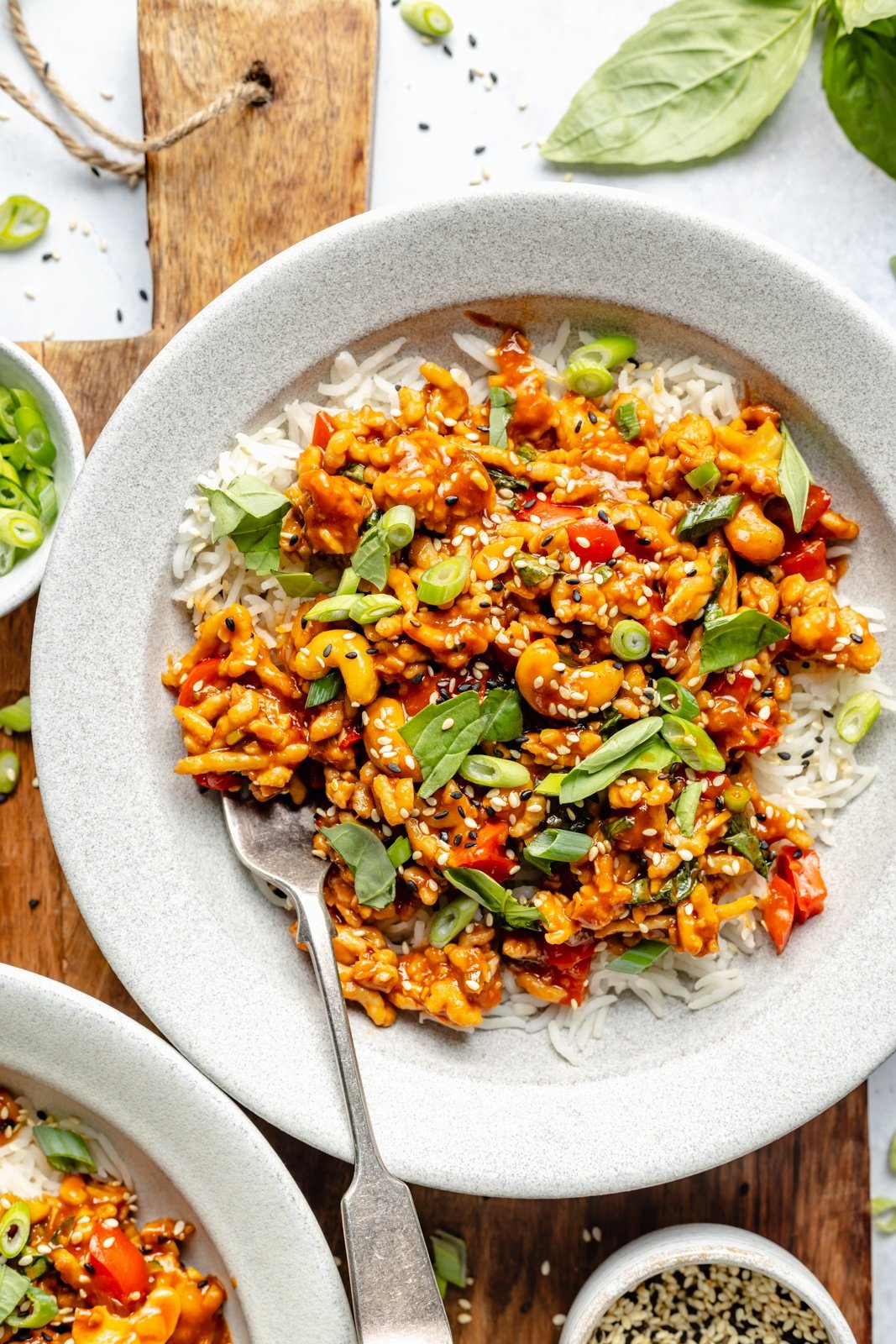 Sweet and Spicy Gochujang Chicken Bowls