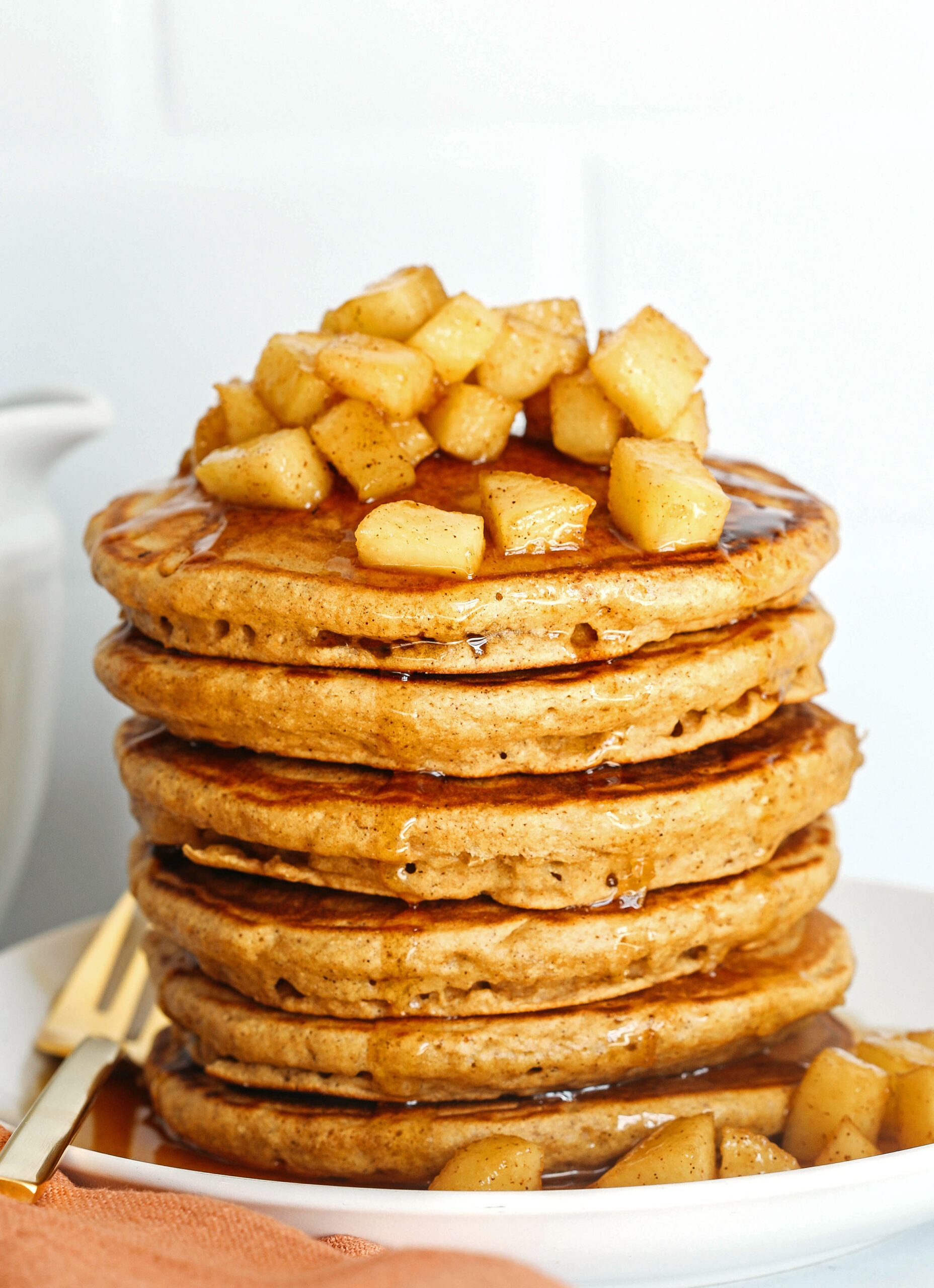 Healthy Apple Cinnamon Pancakes – Eat Yourself Skinny