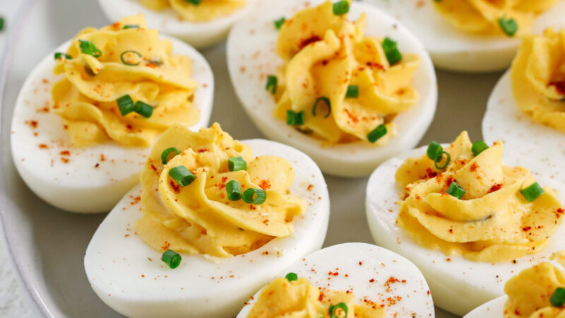 Healthier Deviled Eggs – Eat Yourself Skinny